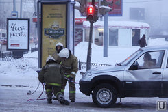 В центре Екатеринбурга из-за масштабной коммунальной аварии всё покрывается льдом
