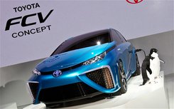 Toyota FCV первый серийный автомобиль японской компании, работающий на водороде
