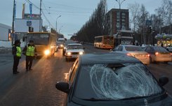 Переход дороги по "зебре" не спас женщину от "десятки" в Екатеринбурге
