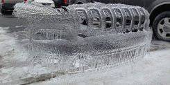 Ледяная скульптура из Jeep Cherokee