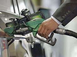 В Минэнерго опасаются дефицита бензина в конце 2013г.