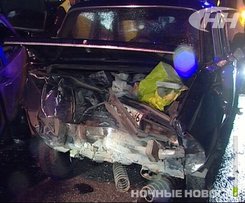На Вторчермете пьяный водитель «восьмерки» врезался в три машины